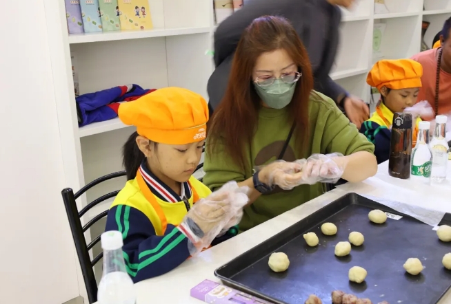 舌尖上的勞動教育——云纓小學(xué)烘焙系列親子活動(圖6) 微信截圖_20240519000843.png