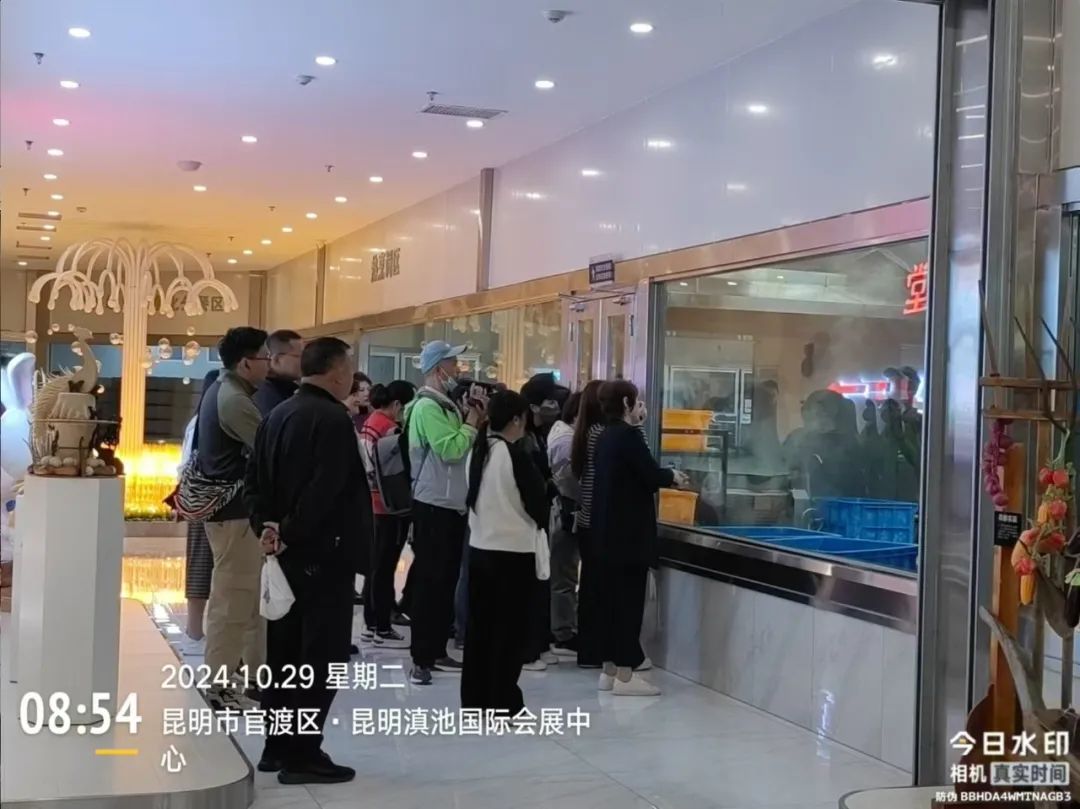 【食品安全】各校工作組及家長代表走進天天向上檢查食品安全工作(圖4)