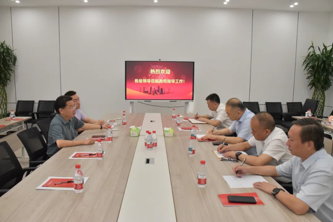 南昌市新建區(qū)委書記陳奕蒙一行深入南昌天天向上調(diào)研考察(圖4)